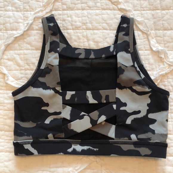 Mono B Camo sports bra - Picture 2 of 2